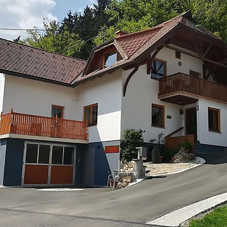 Ferienwohnungen Klimbacher Wolfsberg Ngoại thất bức ảnh